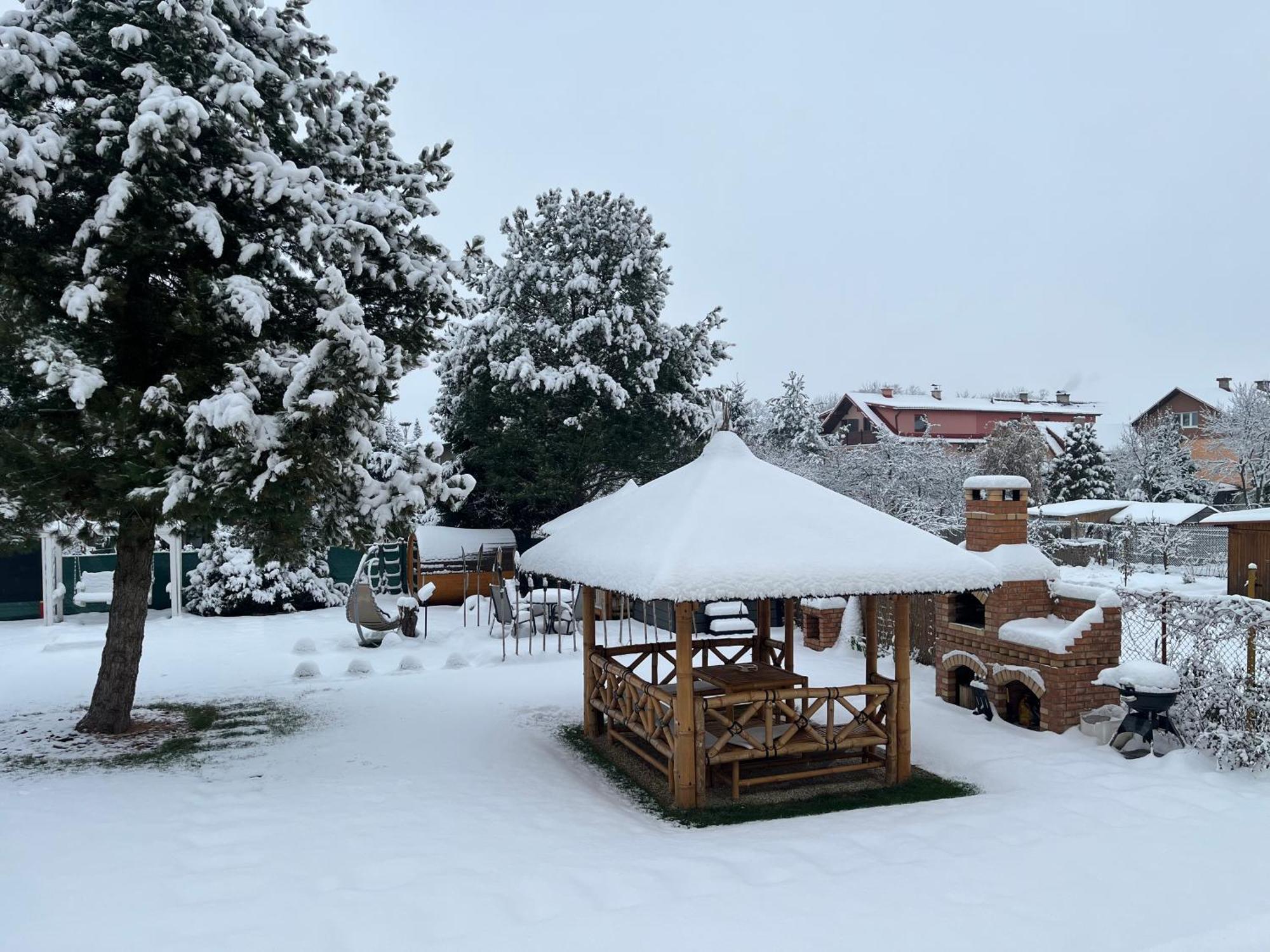 Villa Laura Liptovsky Mikulas Luaran gambar